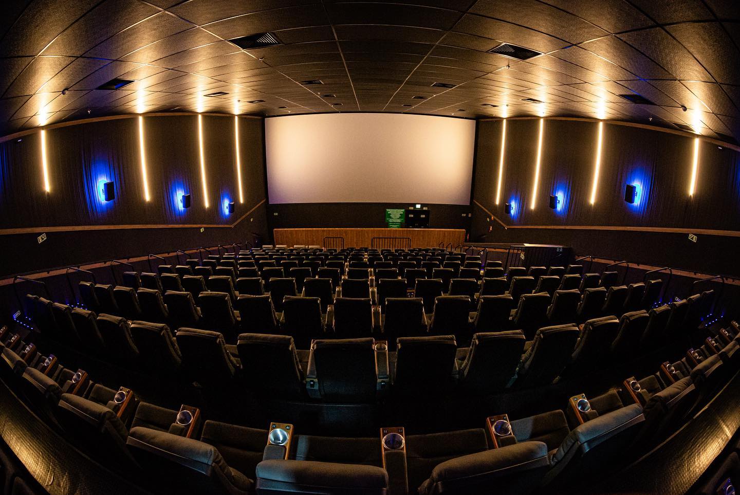 Cine Laser