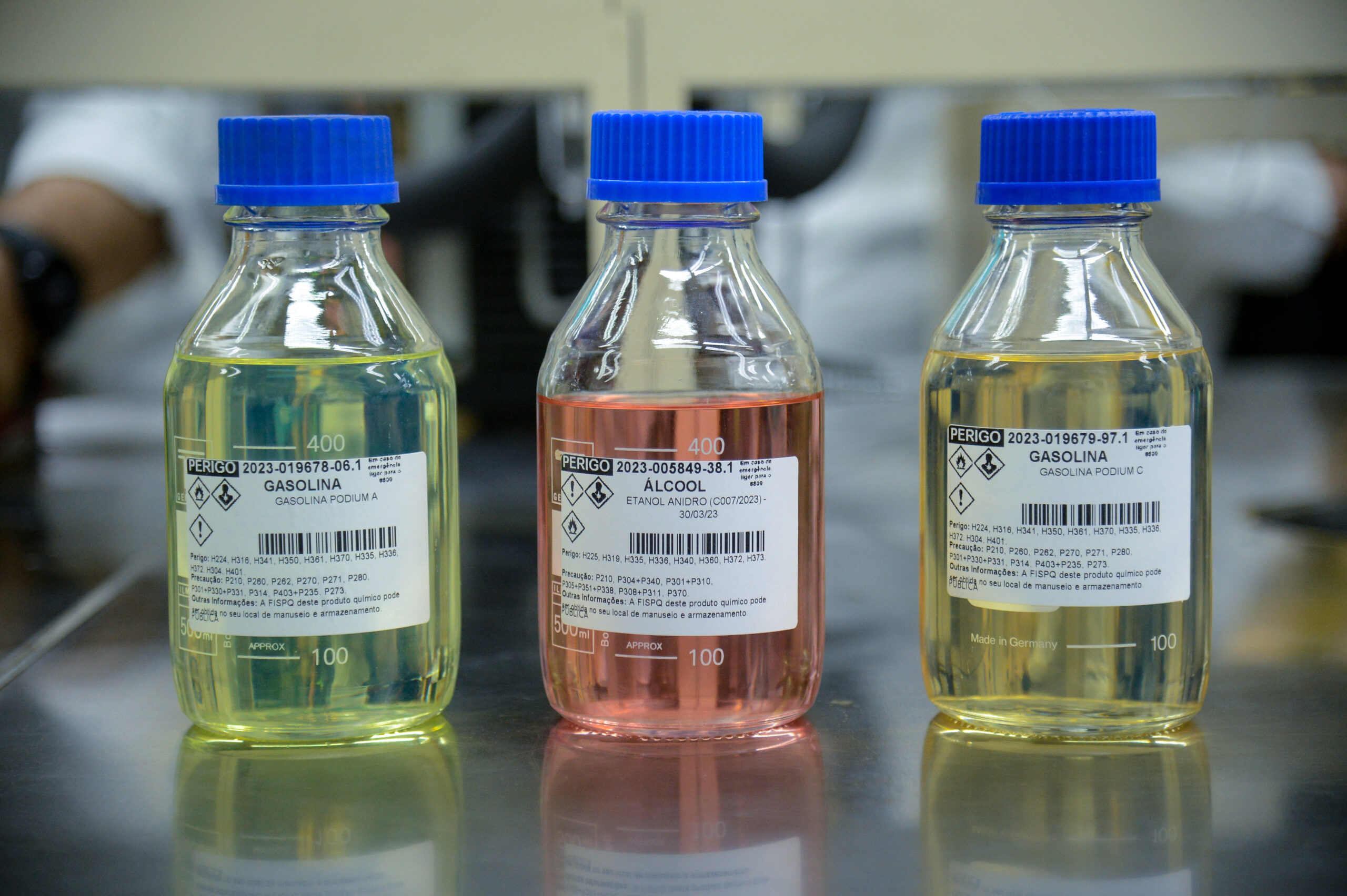 Petrobras promove visita aos laboratórios do CENPS