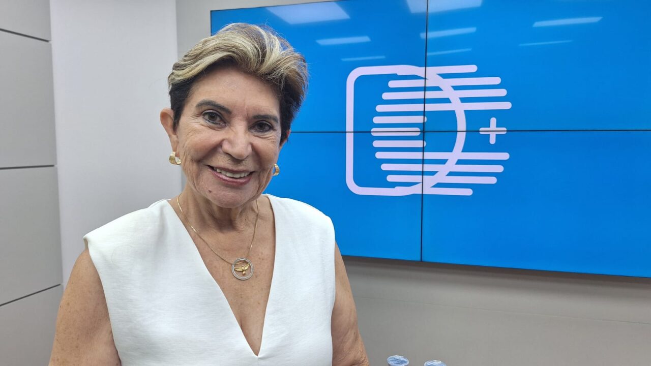 Prefeita de PG, Elizabeth Schmidt, no estúdio do Diário dos Campos