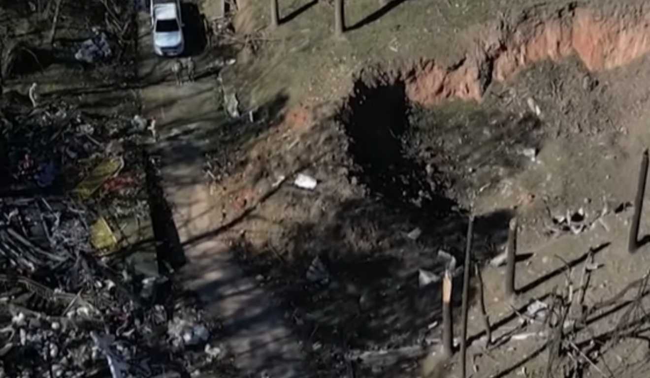 Área devastada pela explosão da fábrica de explosivos em Quatro Barras, na Região Metropolitana de Curitiba