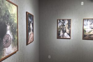 exposição "O Chamado dos Ventos", do fotógrafo Rodolfo Vicari Justamand, na Galeria Ponto Azul, em Ponta Grossa