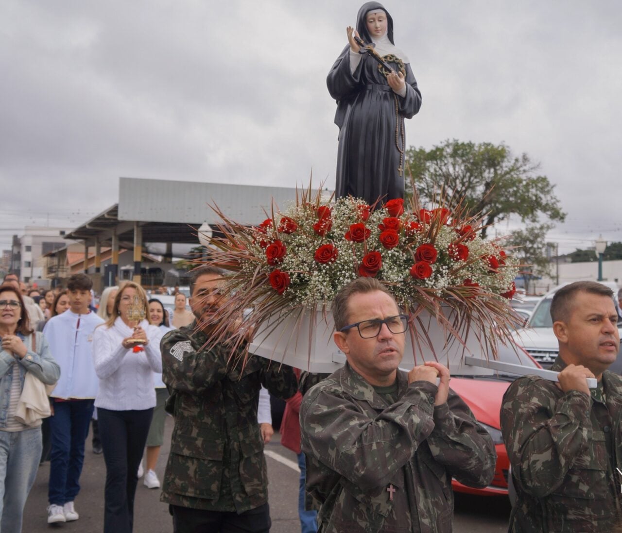 Festa das Nações em PG