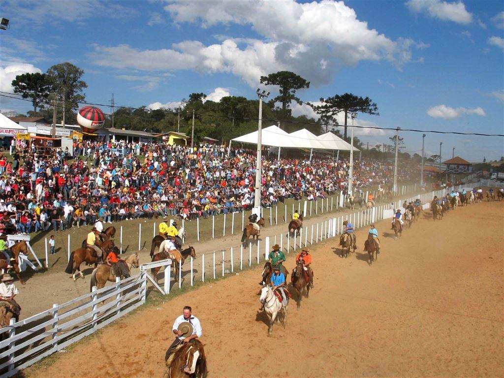 foto do rodeio de irati