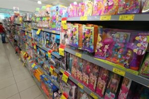 Brinquedos podem ser doados para Igreja Adventista