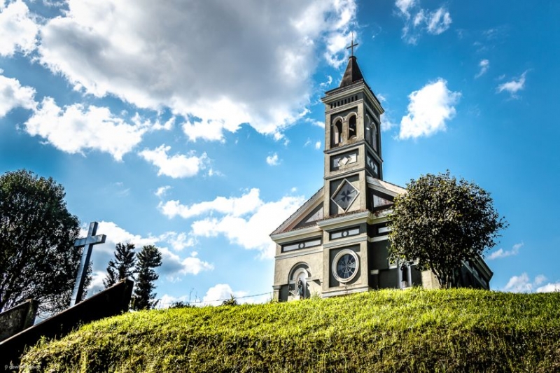 Igreja em São João do Triunfo, símbolo das tradições religiosas do município