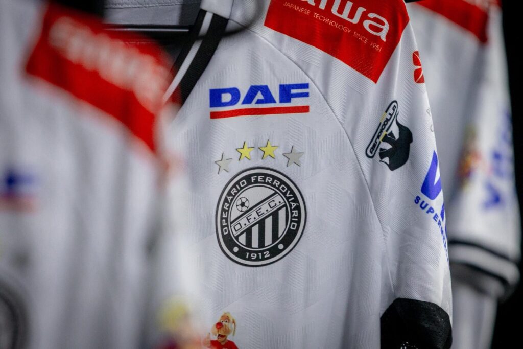 Uniforma do Operário em detalhe.