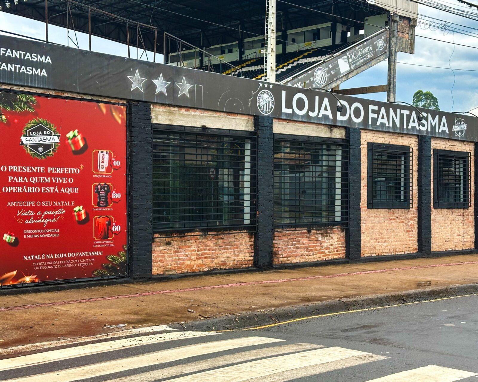 Fachada da Loja do Fantasma, anexa ao Germano Krüger