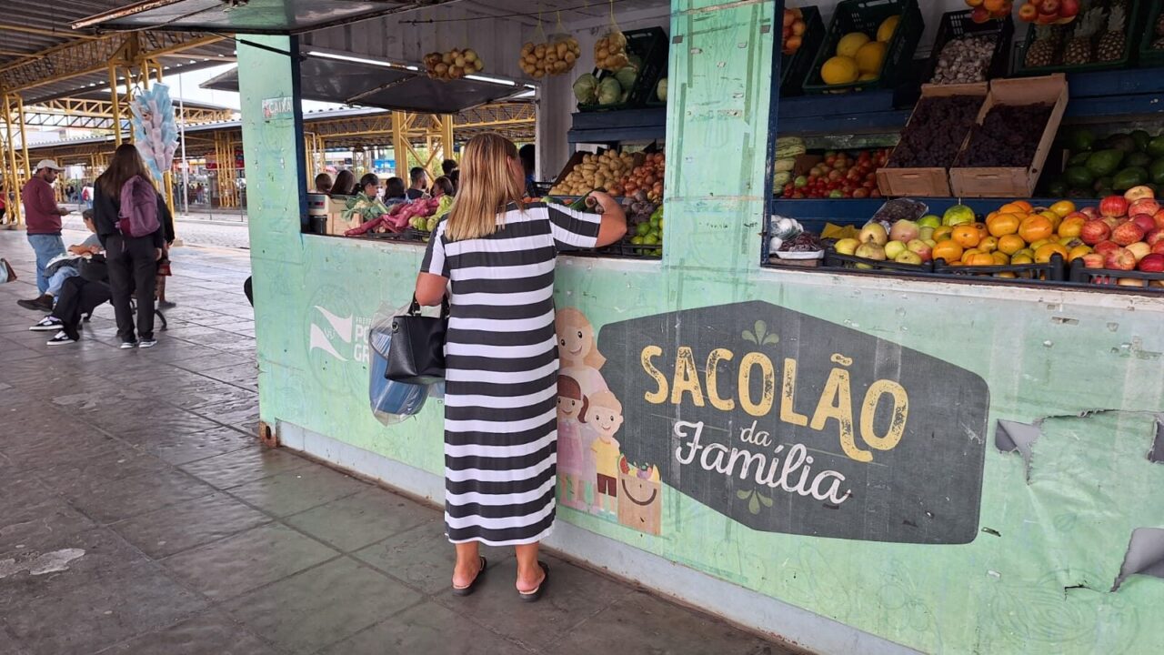 Sacolão da Família no Terminal Central