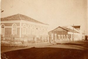 Residência de Vicente Machado que depois virou Museu Época