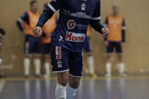Ex-Operário, Matheus Albuquerque joga hoje no futsal da ACGF pela Série Bronze.