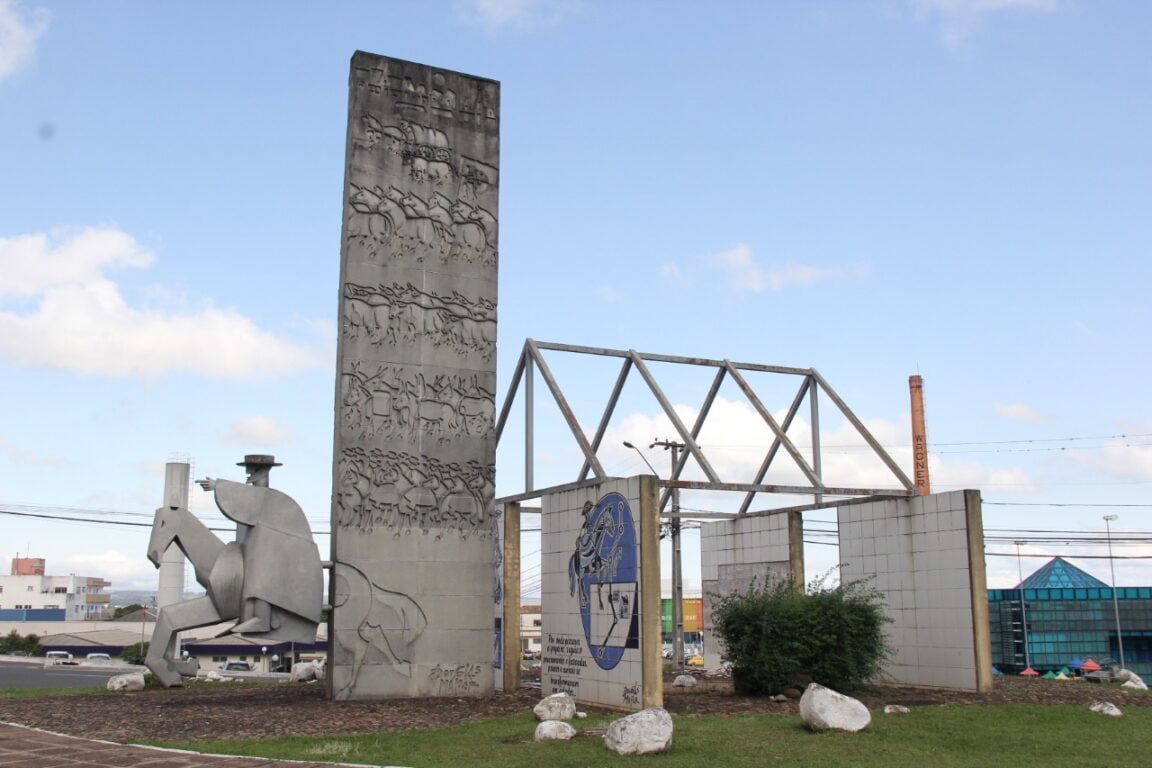 Monumento Memorial do Tropeirismo em Ponta Grossa