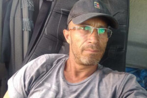 Otne Americo faleceu aos 48 anos, após colidir moto contra cavalo em via pública