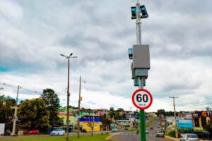 Radar na avenida visconde de taunay ilustra multas de trânsito