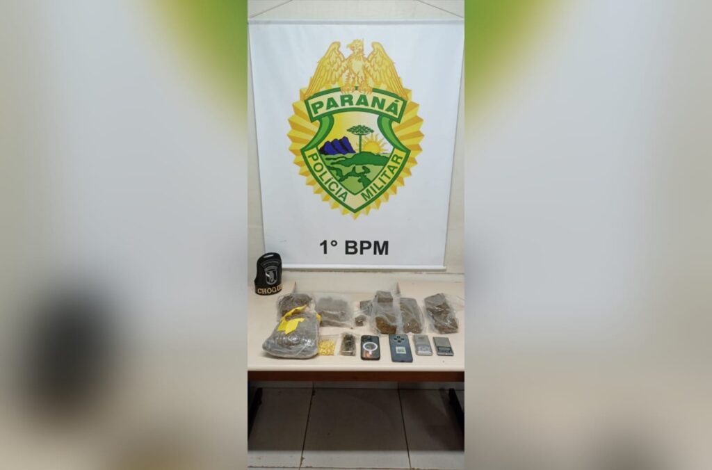 Drogas apreendidas no veículo e na residência do motorista, suspeito de tráfico no bairro Neves em Ponta Grossa