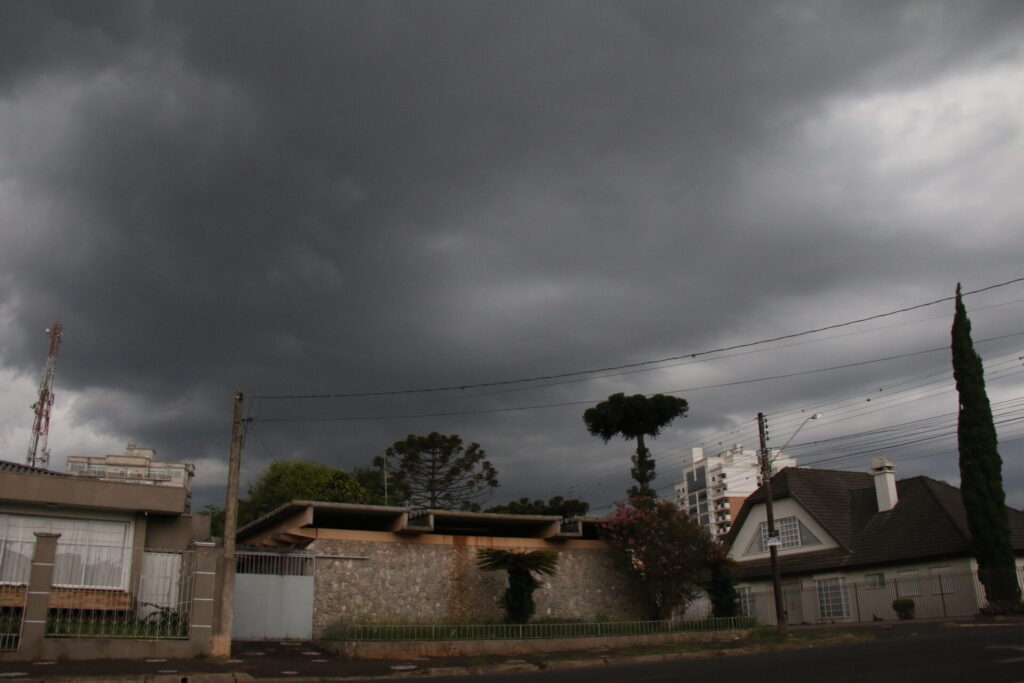 Alerta de Tempestade em Ponta Grossa