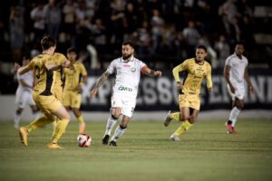 Operário vence Cascavel