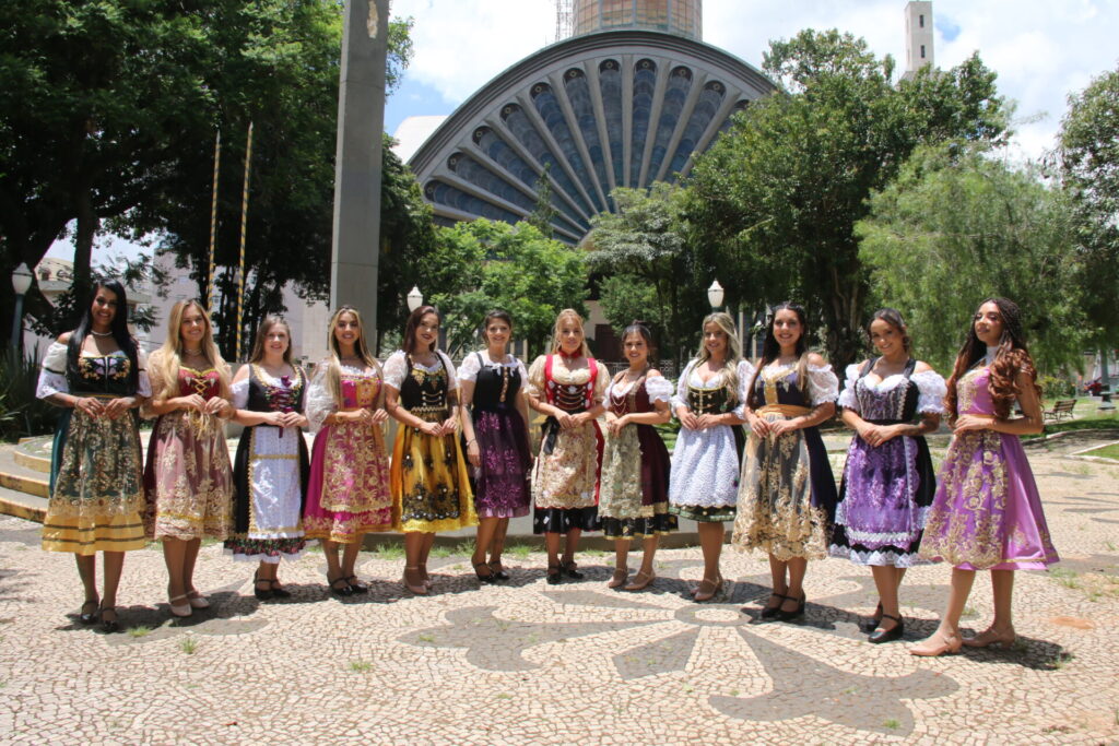 Candidatas do concurso Rainha da Uva 2026