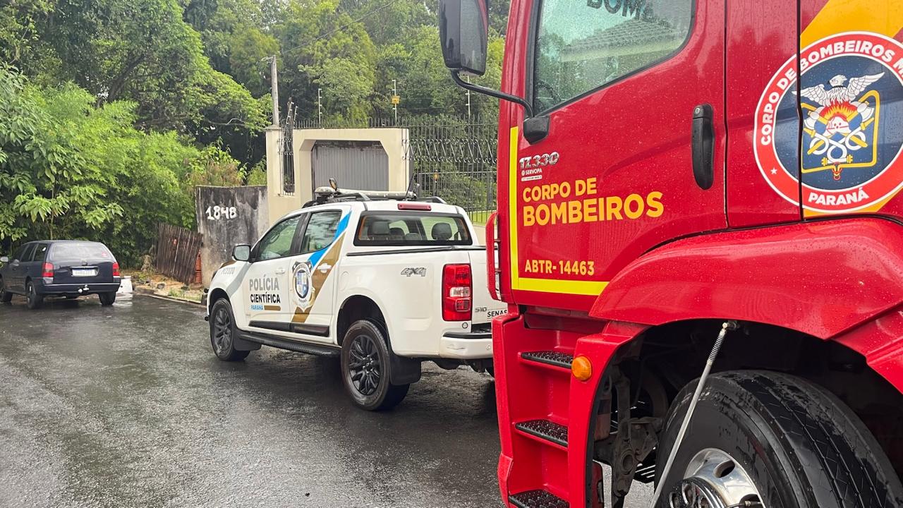 Viaturas Científica e bombeiros