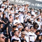 Torcida do Operário no Estádio Germano Krüger