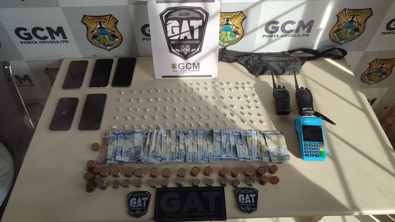 Drogas apreendidas durante ação da Guarda Civil Municipal de Ponta Grossa