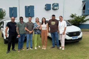Mabel Canto com autoridades locais de Tibagi