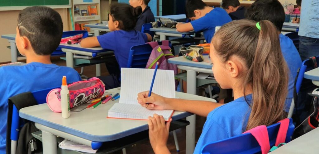 Aulas-ensino-municipal-ponta-grossa-1-2-1024×496