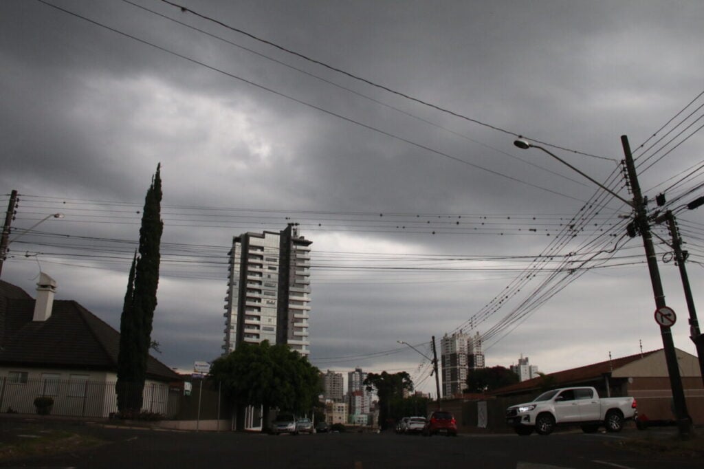 CD_JA_Nuvens_carregadas_chuva_previsao_janeiro_2024 (8)