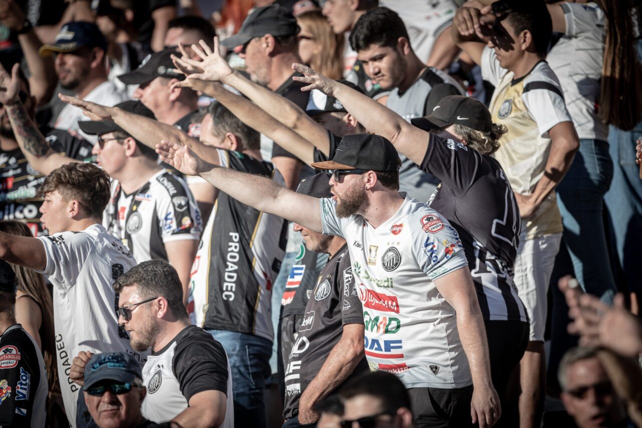 Torcida do Operário Fantasma da Vila Oficinas