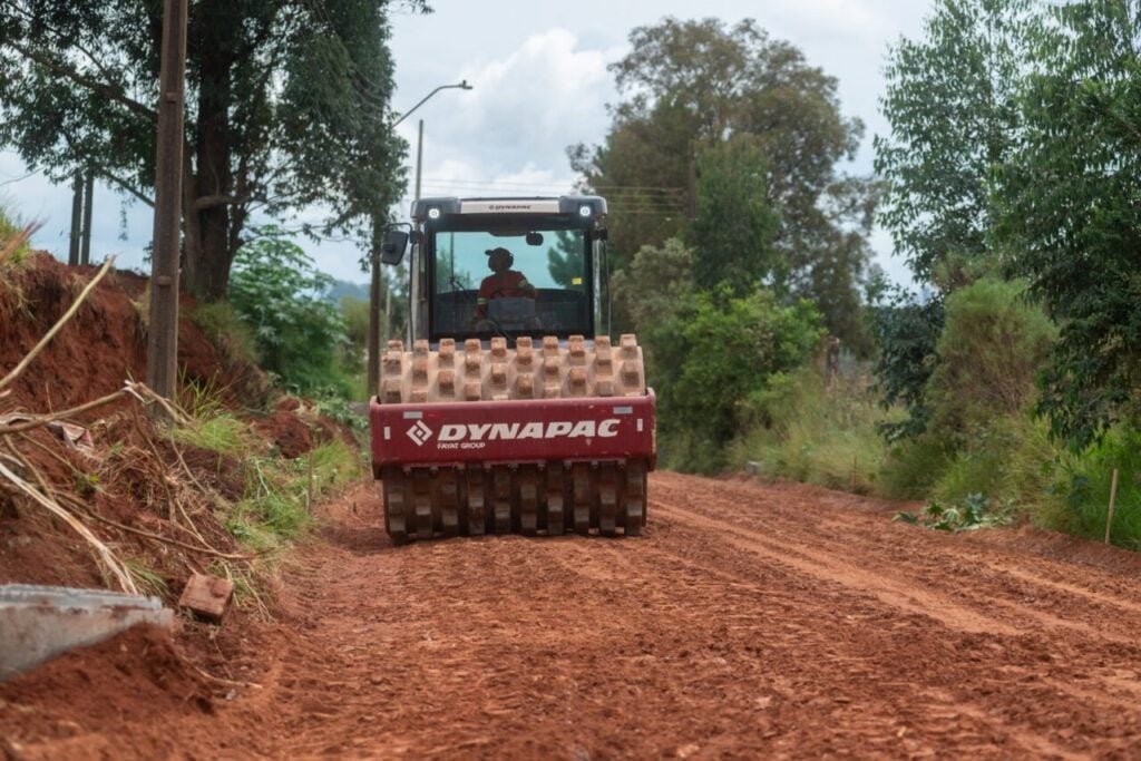 CD_X_Obras_Pavimentação_Estrada Alagados (3)