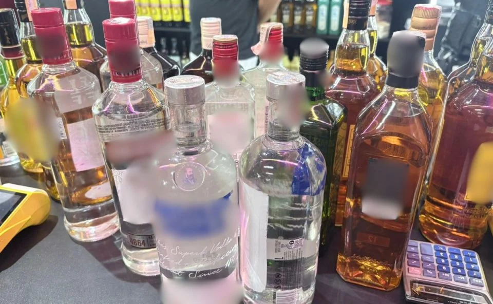 dona-distribuidora-bebidas-presa-2-960×592