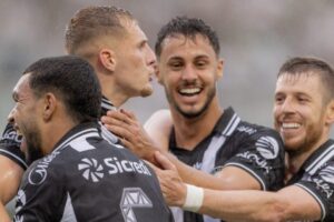 Jogadores do Operário vencem Coxa