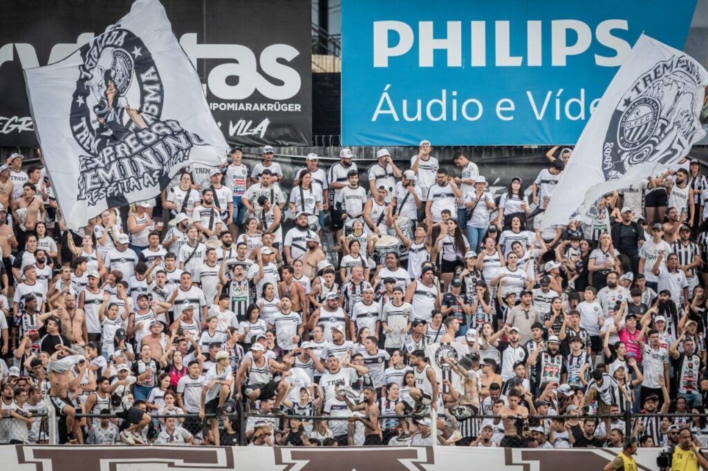 Torcida do Operário em Ponta Grossa