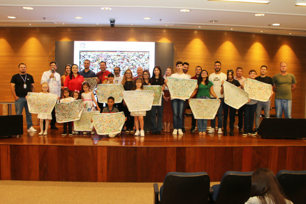 CD_JA_Premiacao_vamos_pintar_carambei_marco_2026 (368)