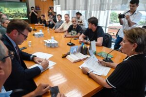 Anúncio do pacote de medidas do ônibus em Ponta Grossa