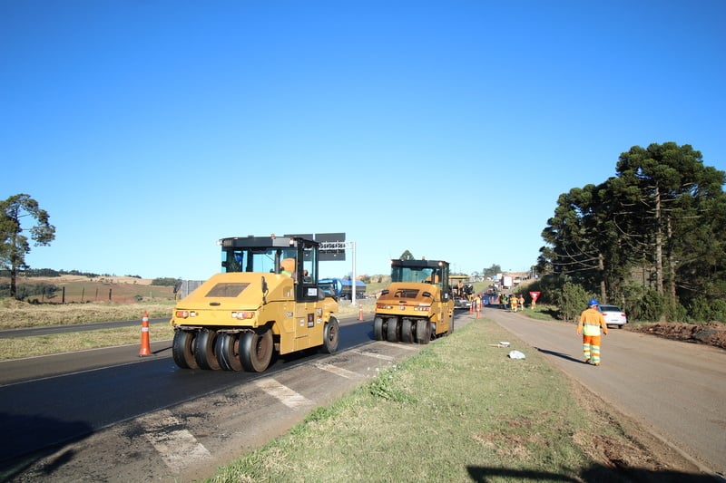 Obras da Motiva na BR-376
