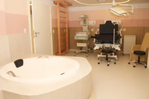 PT_JA_Uti_maternidade_santa_casa_outubro_2025-146-2