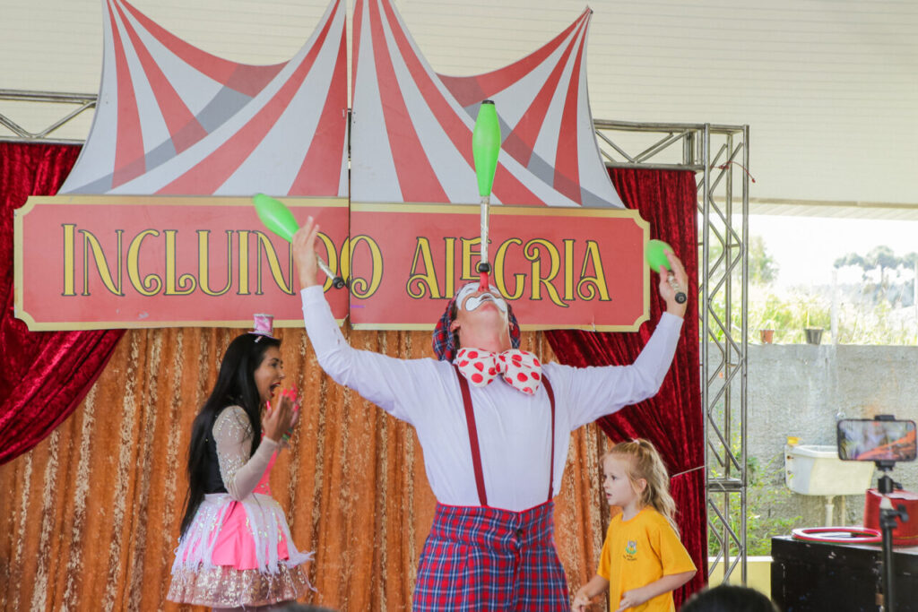 Circo do Palhaço Picolé