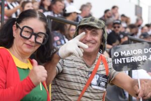 Torcida operario destaque