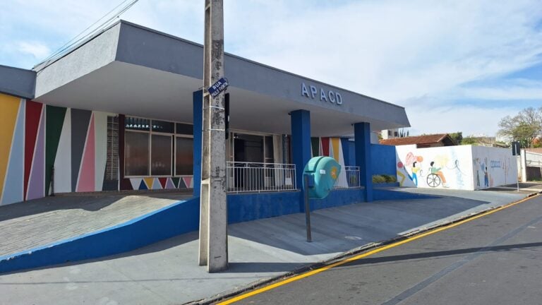 Faixada da APCD em Ponta Grossa