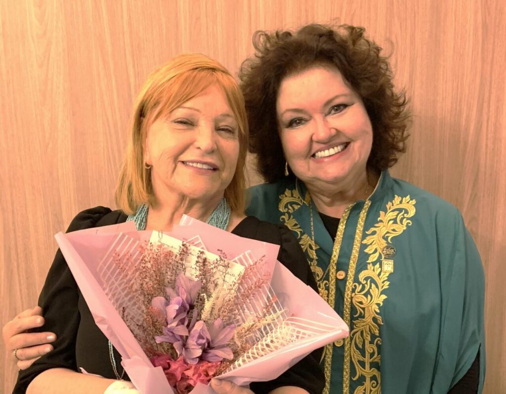 Elizabeth Raffo Setti e Luisa Cristina dos Santos Fontes