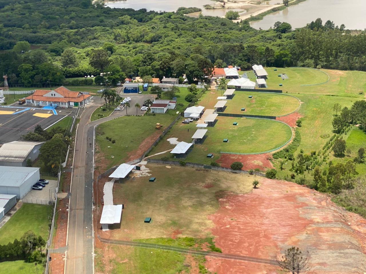 Sede do Clube de Caça e Pesca do Paraná em Ponta Grossa, ao lado do Aeroporto Sant'Ana