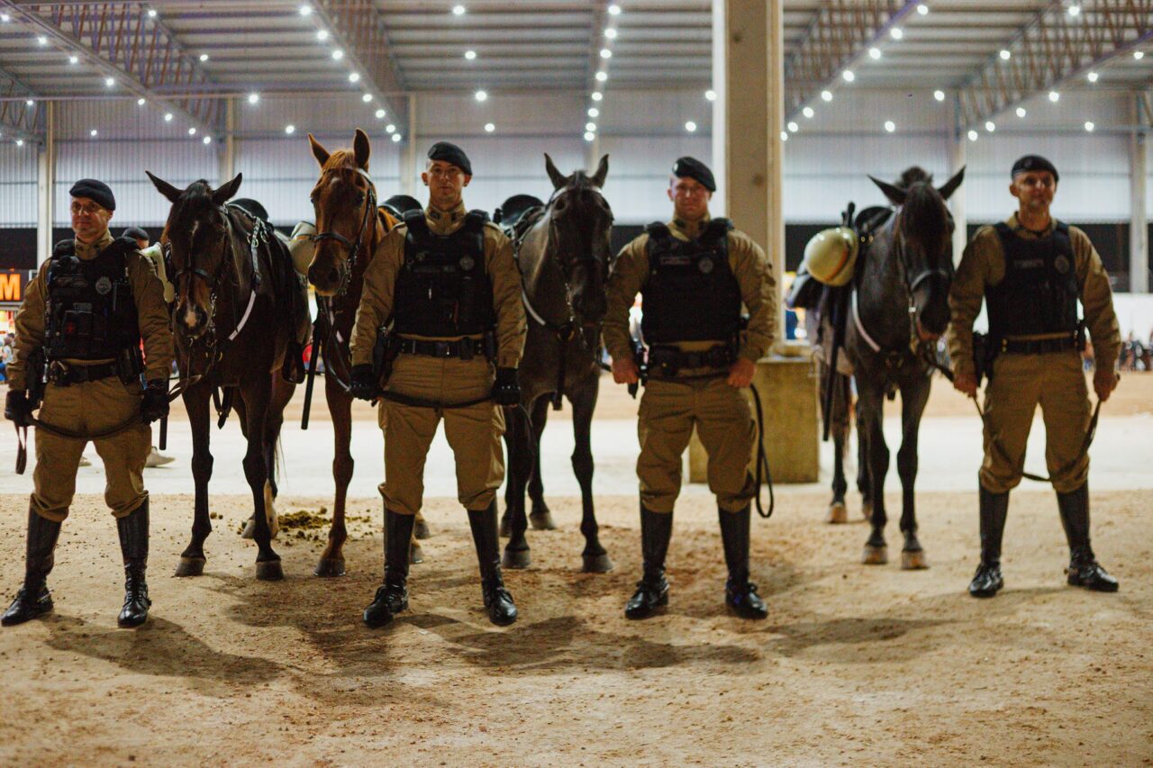 Cavalaria no Rodeio de Castro