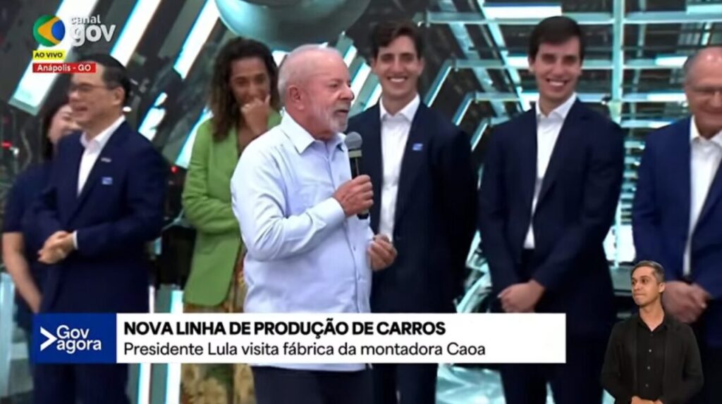 lula fala cachorro print