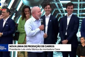lula fala cachorro print