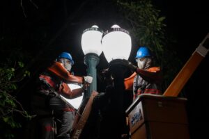 2026-04-23 – Troca Iluminação Praças-12