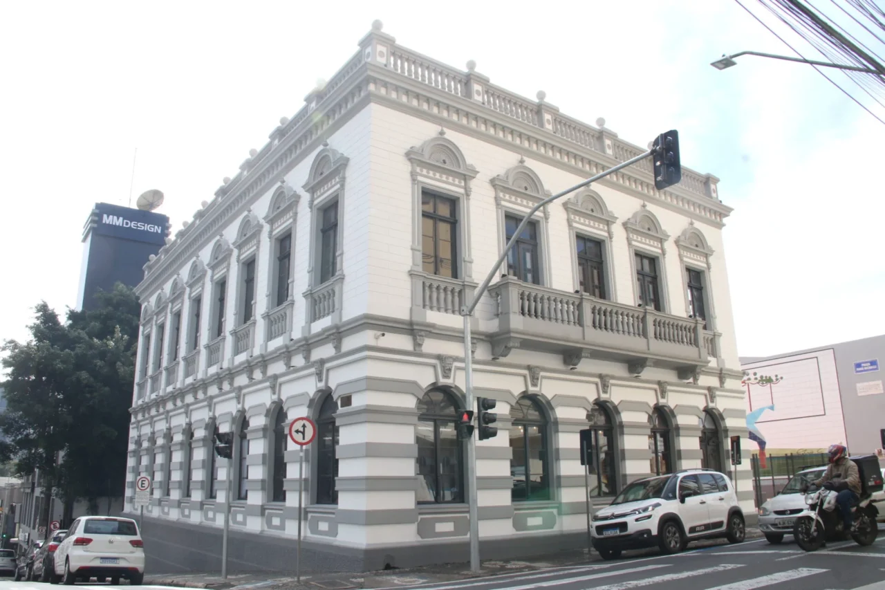Fachada do Centro de Cultura de Ponta Grossa, onde funciona o Cine PG, que receberá o evento em celebração aos dez anos da Associação de Preservação do Patrimônio Cultural e Natural (APPAC)