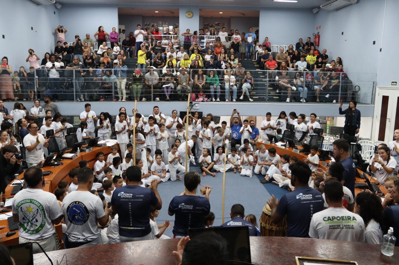 Semana da Capoeira encerra na capoeira