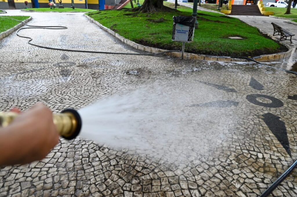 Limpeza no Ponto Azul (2)