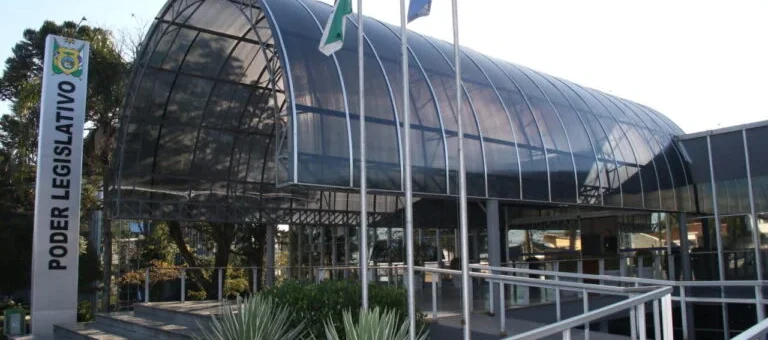 Prédio da Câmara Municipal de Ponta Grossa