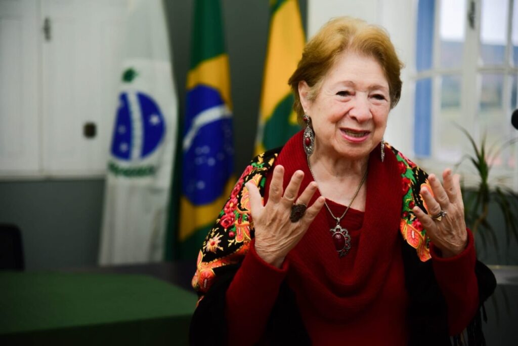 Teresa JLuporii